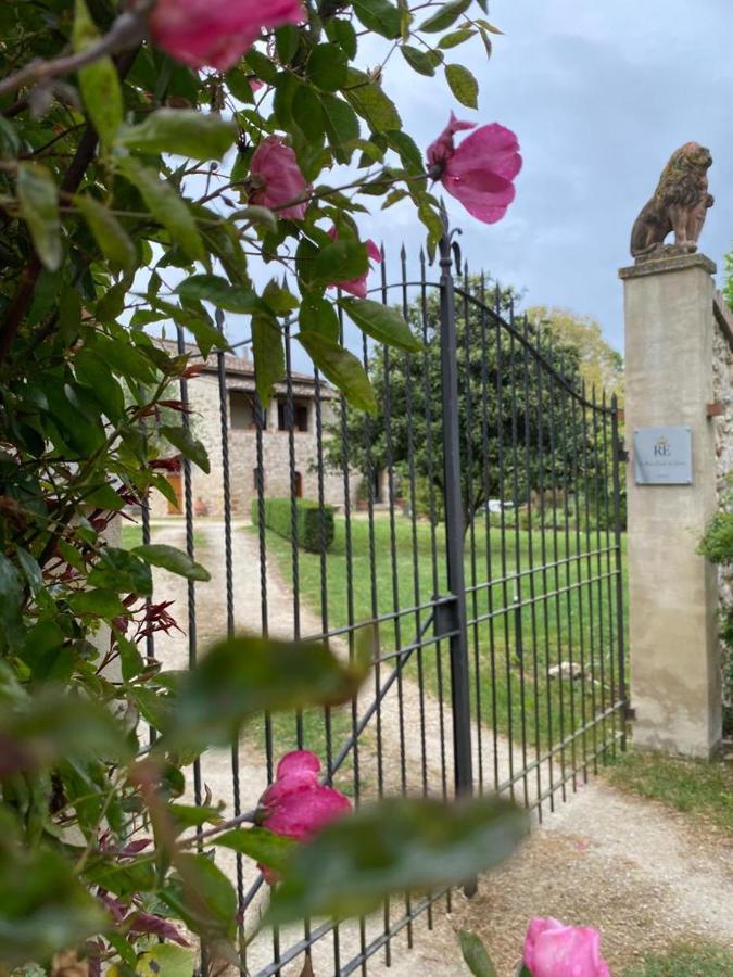 Agriturismo La Pieve كولّي فال ديلسا المظهر الخارجي الصورة