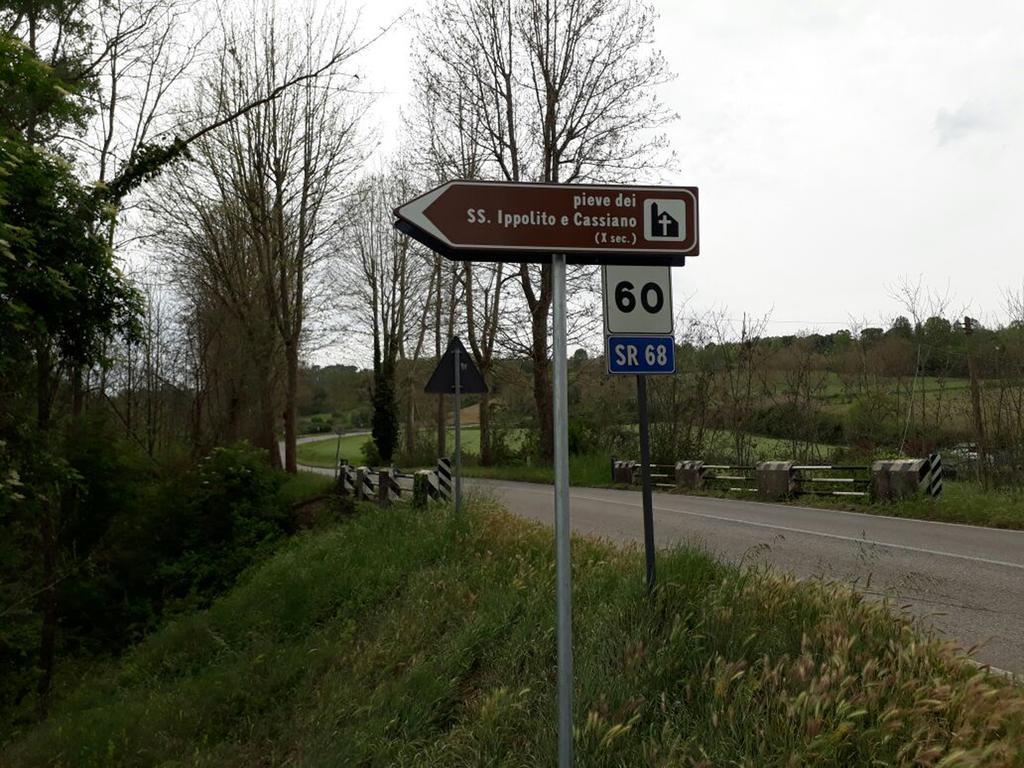 Agriturismo La Pieve كولّي فال ديلسا المظهر الخارجي الصورة