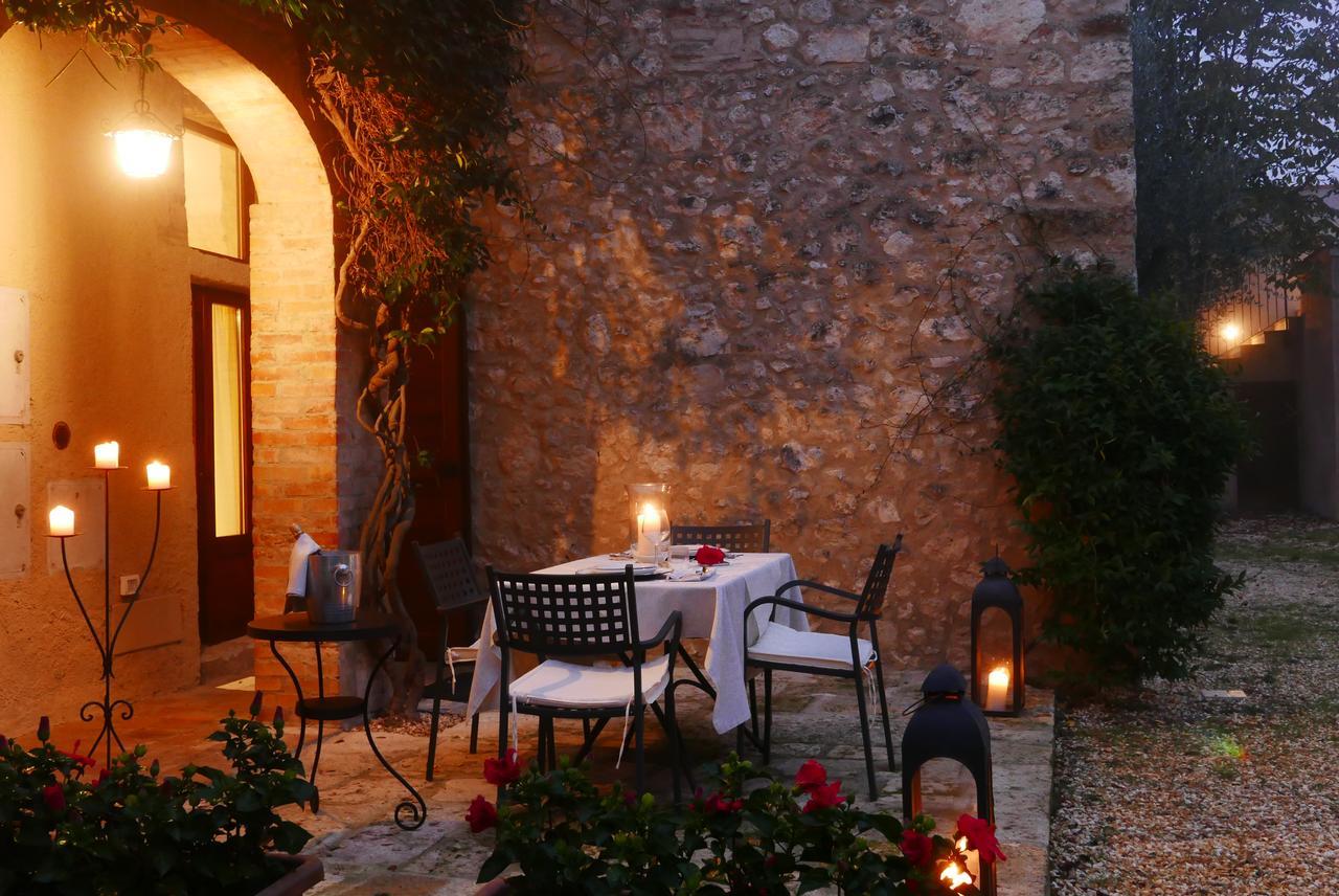 Agriturismo La Pieve كولّي فال ديلسا المظهر الخارجي الصورة